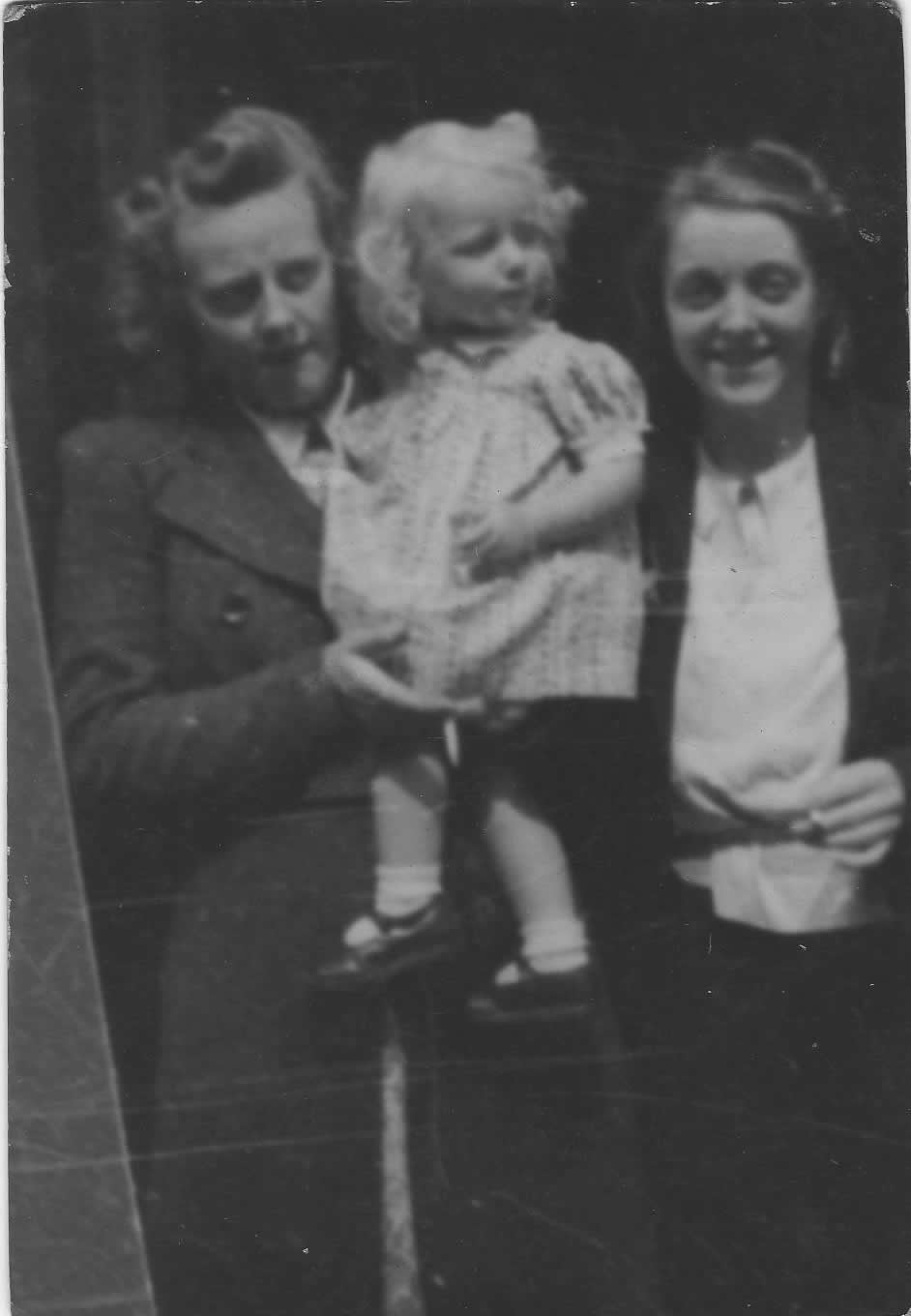 Kitty with Yvonne and her mother